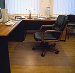 Защитный коврик под компьютерное кресло из поликарбоната прозрачный 0,9*1,20м шагрень (толщина 1,8мм) производство Россия 